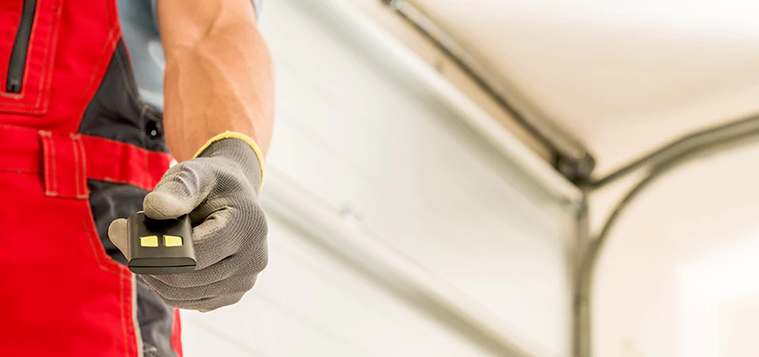 Residential Garage Door Security in Dinuba, California