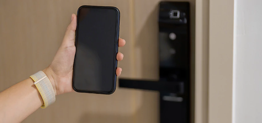 Keypad Wifi Locks Repair And Installation in Dinuba, CA