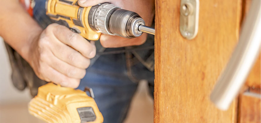 Emergency A1 Locksmith Services in Dinuba, California