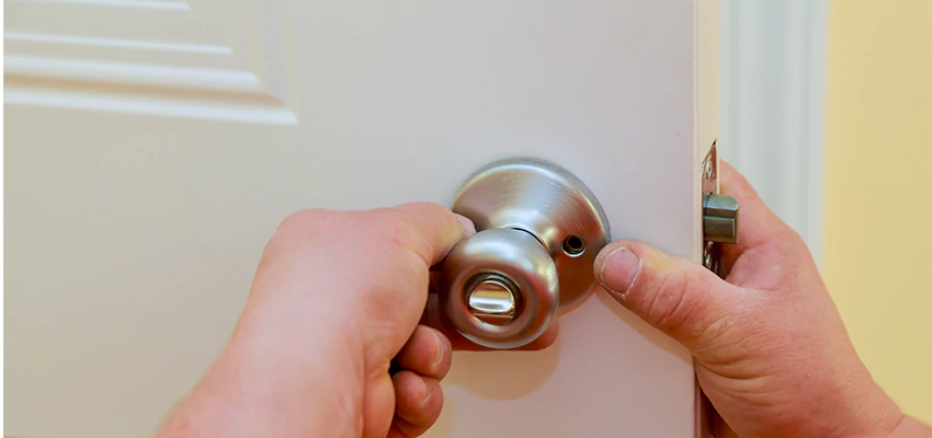 After-hours Locksmith For Lock And Key Installation in Dinuba, CA