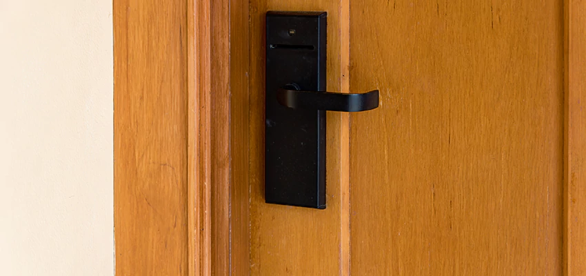 Quick Response Locksmith For Lock Repair in Dinuba, California