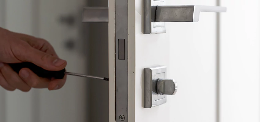 Key Programming Locksmith Open Now in Dinuba, California